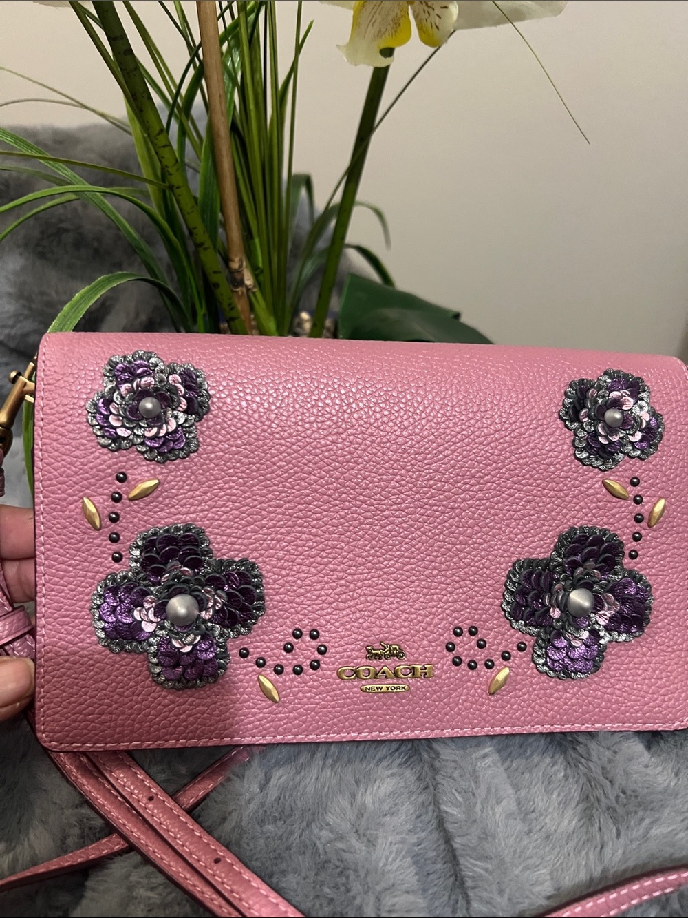 COACH Hayden Foldover Pink Crossbody Clutch NWOT retail $225 - Picture 2 of 8